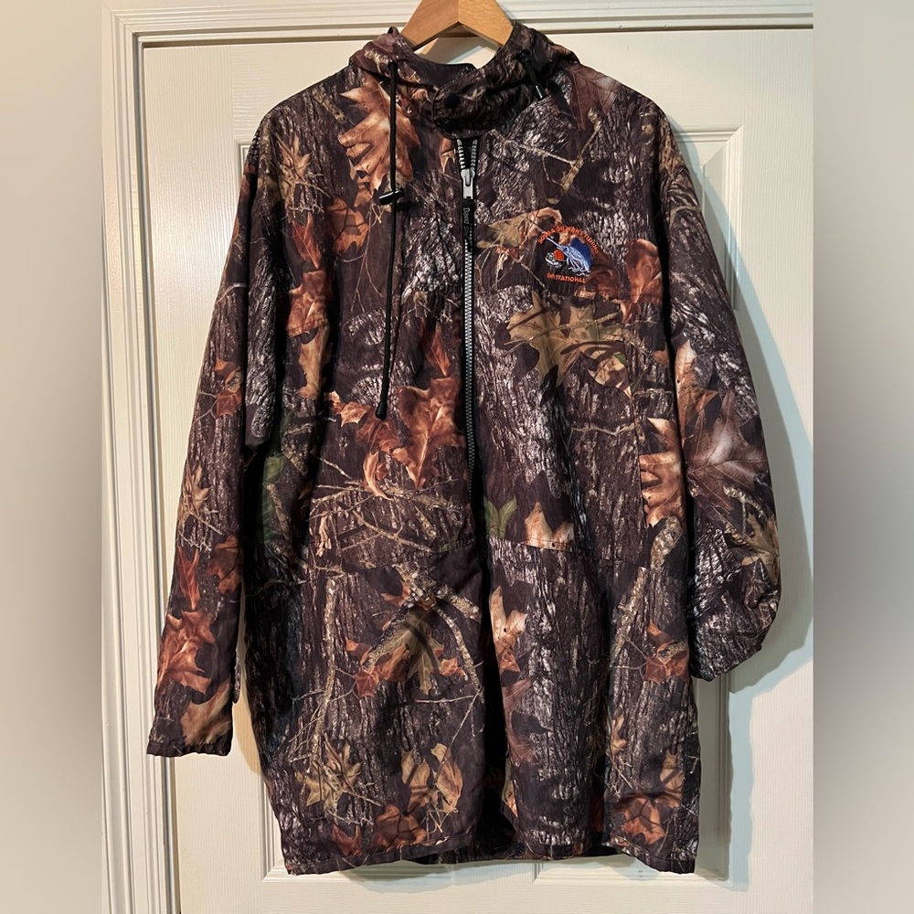 David Smith Men’s Large Camo Hooded Windbreaker Mid length Jacket